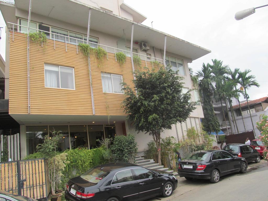 Shilton Residence Bangalore Exterior photo