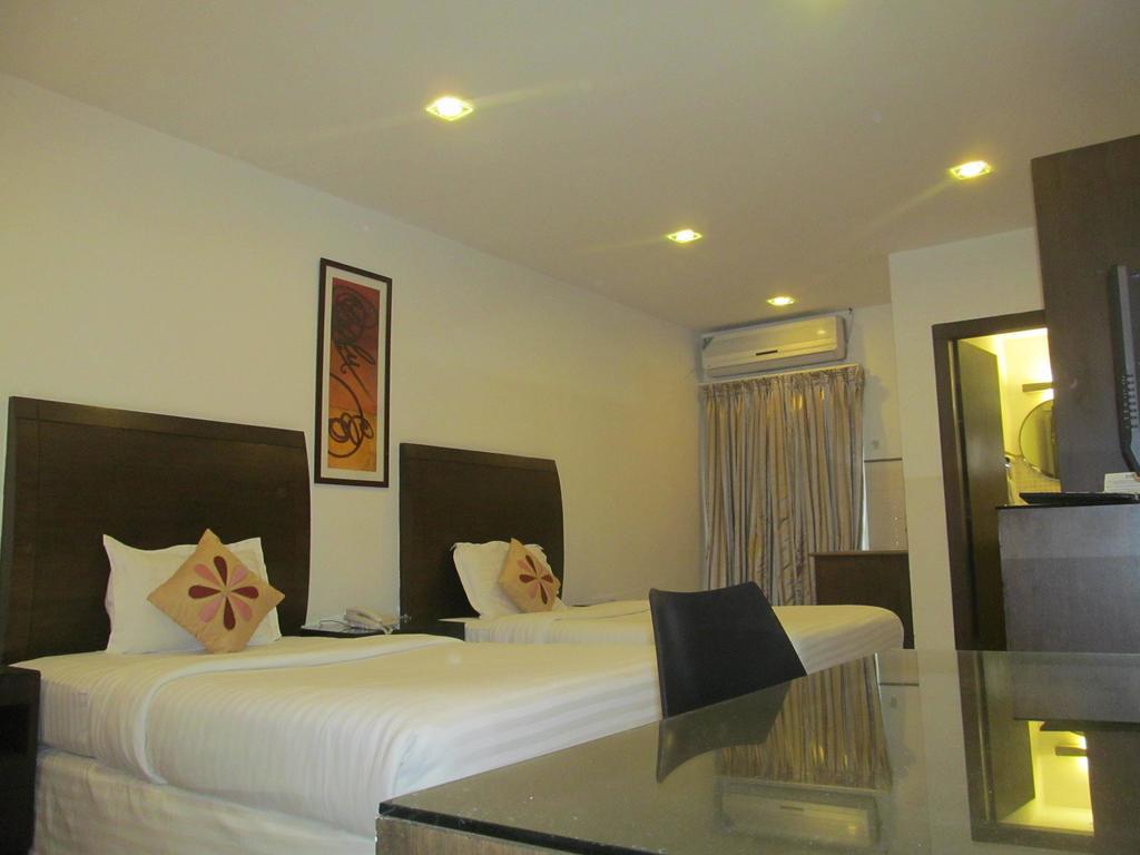 Shilton Residence Bangalore Exterior photo
